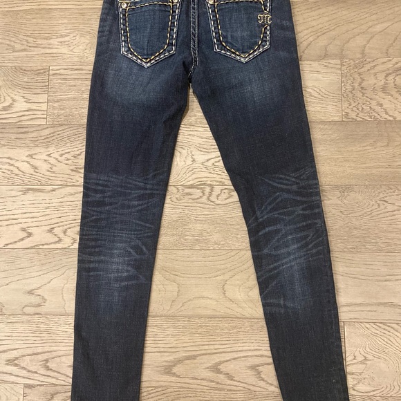 Miss Me Signature Skinny Jeans - Picture 9 of 14
